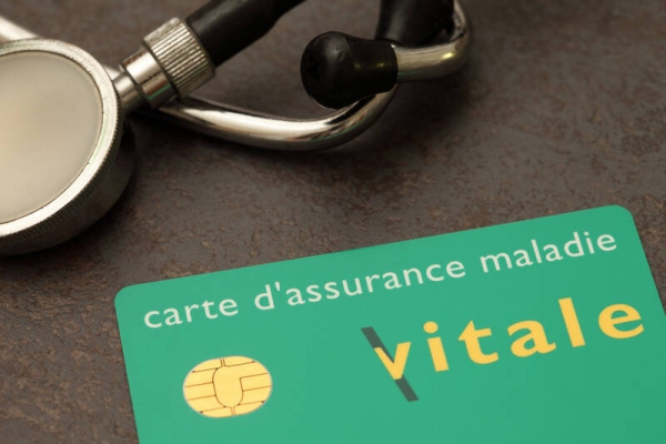 La durée d’affiliation ouvrant droit aux indemnités journalières de l’assurance maternité est réduite à 6 mois